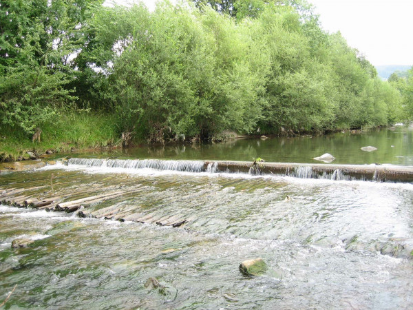B41300 Nad mostem v Hrozenkov