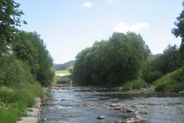 B30816 Pod mostem na Hovz